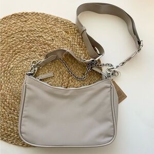 CARPISA Crossbody Bad w/ Adjustable & Chain Strap in Sand